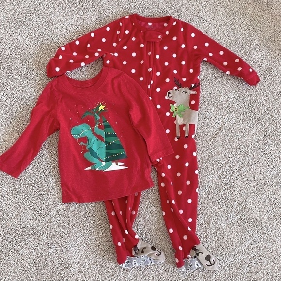 Christmas pajamas 18 month onesie footed dinosaur long sleeve fleece polka dot - Picture 1 of 10